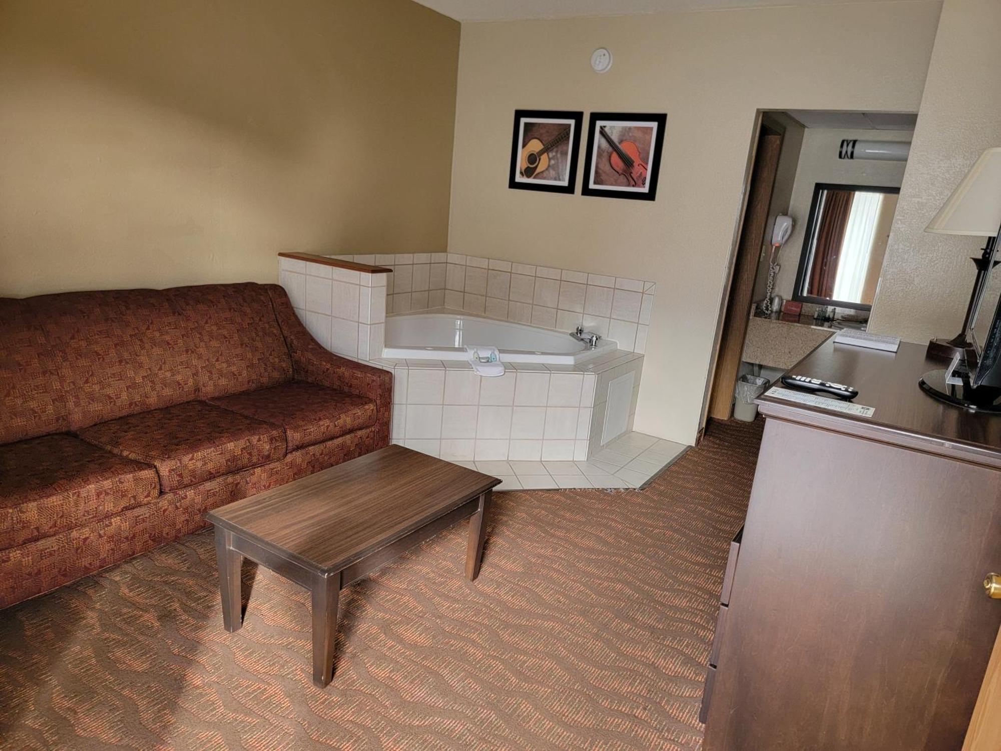 Quality Inn West Бренсън Екстериор снимка