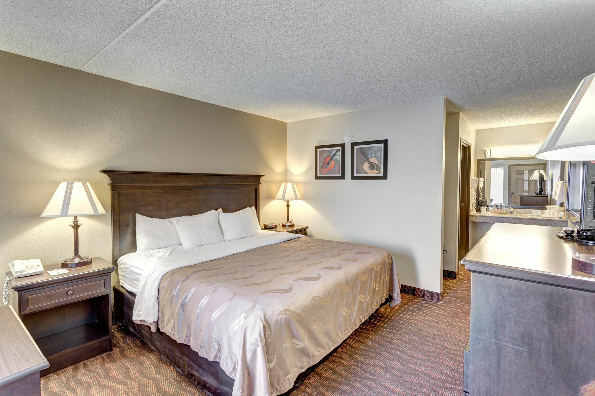 Quality Inn West Бренсън Екстериор снимка