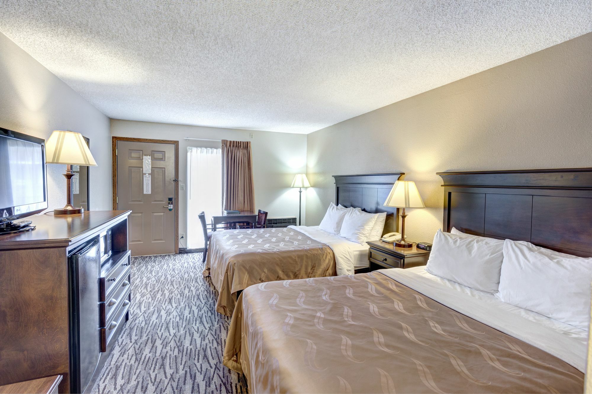 Quality Inn West Бренсън Екстериор снимка